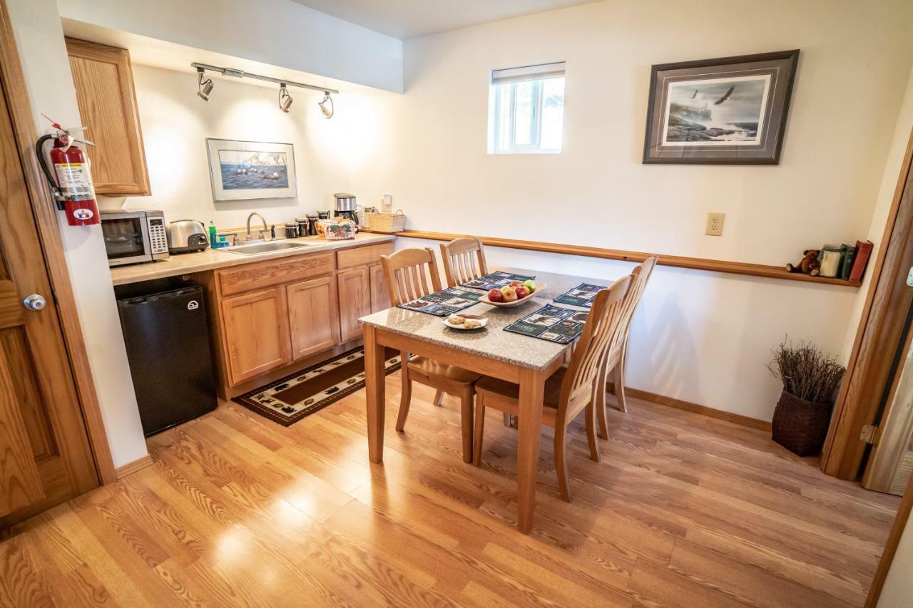 Bears Den Alaska Lodging Seward Bagian luar foto
